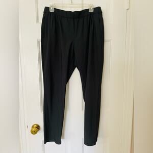 Nike Standard Fit Performance Pants